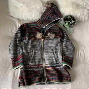 Laundromat Handmade in Nepal 100% Wool Zip Hoodie